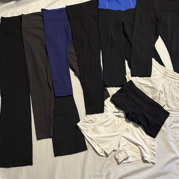 Lululemon Flawed Bundle Sizes 4-10 - Picture 1 of 10